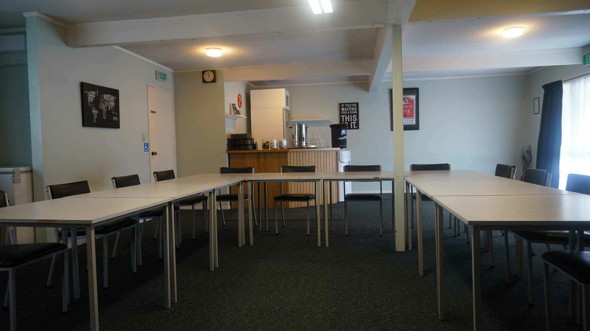 פאנגאריי Cheviot Park Motor Lodge מראה חיצוני תמונה