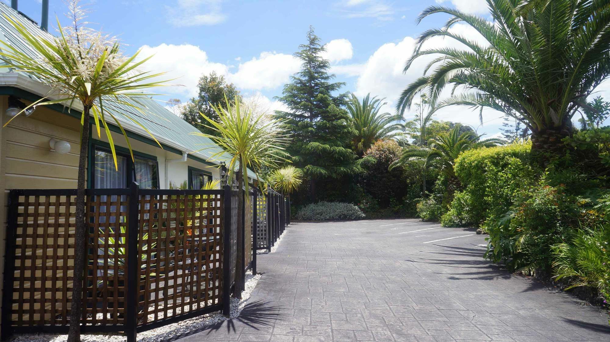 פאנגאריי Cheviot Park Motor Lodge מראה חיצוני תמונה